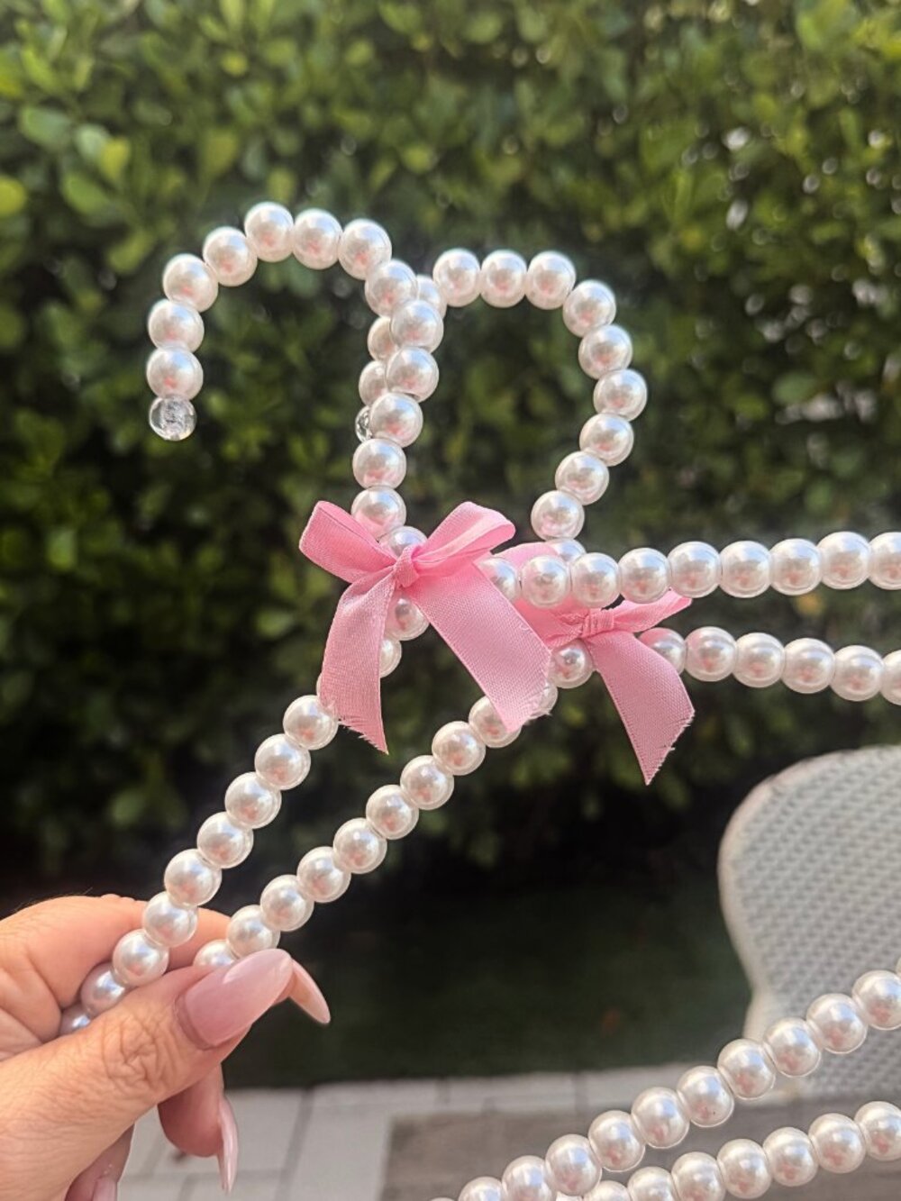 Pearl White Pink Bows Shabby Chic Sturdy Hangers Set of 2 Weddings Boutiques